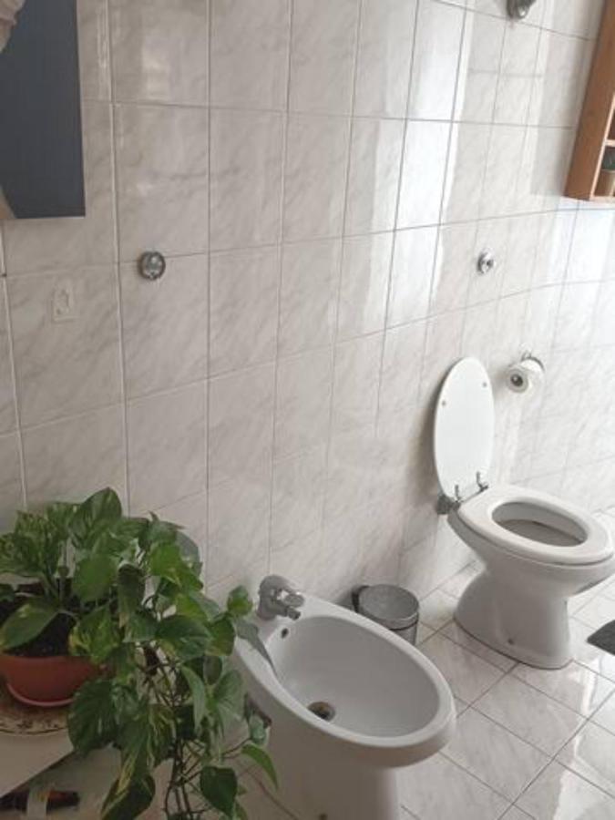 Hotel Makefemmina Napoli Esterno foto