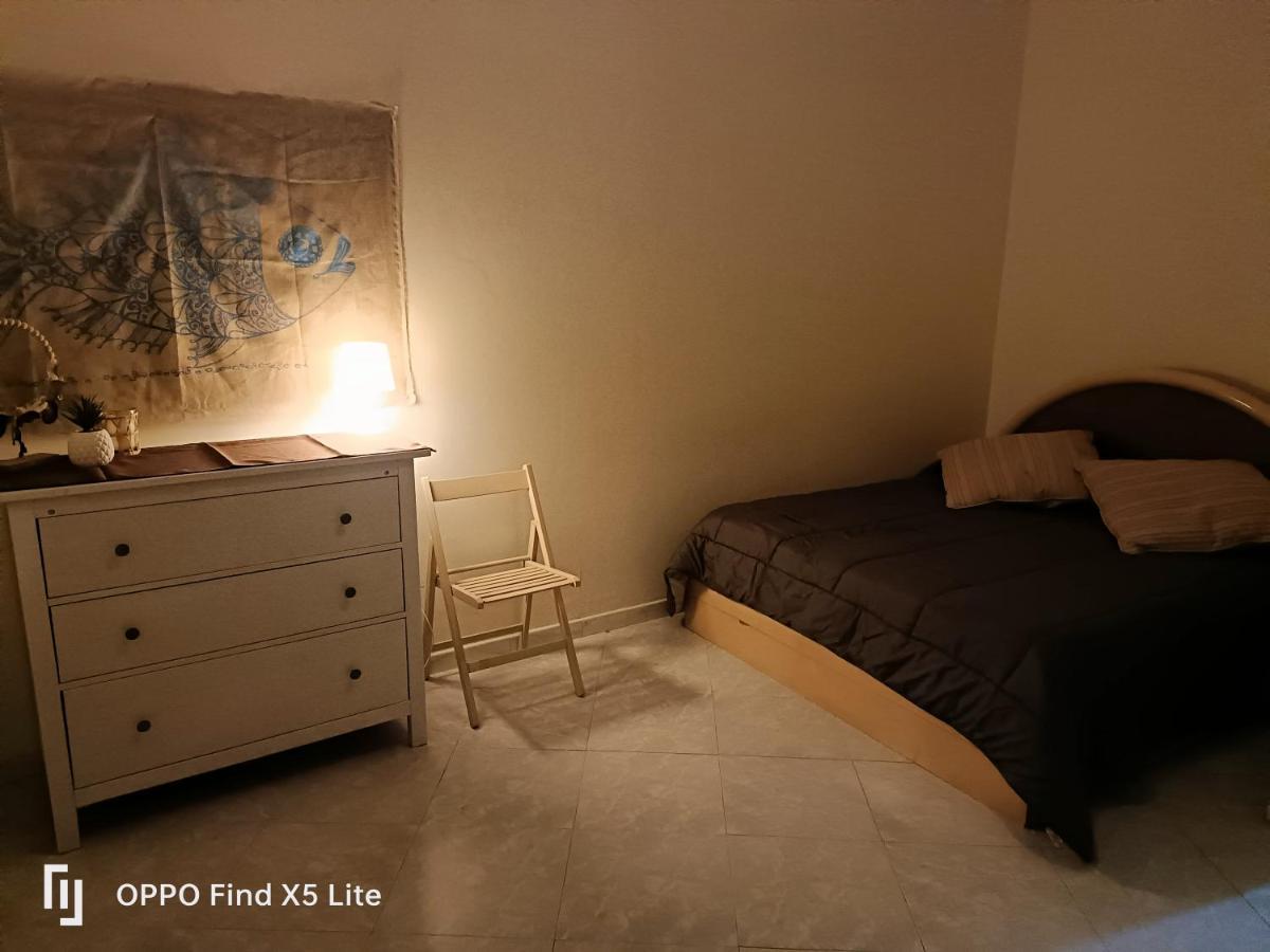 Hotel Makefemmina Napoli Esterno foto